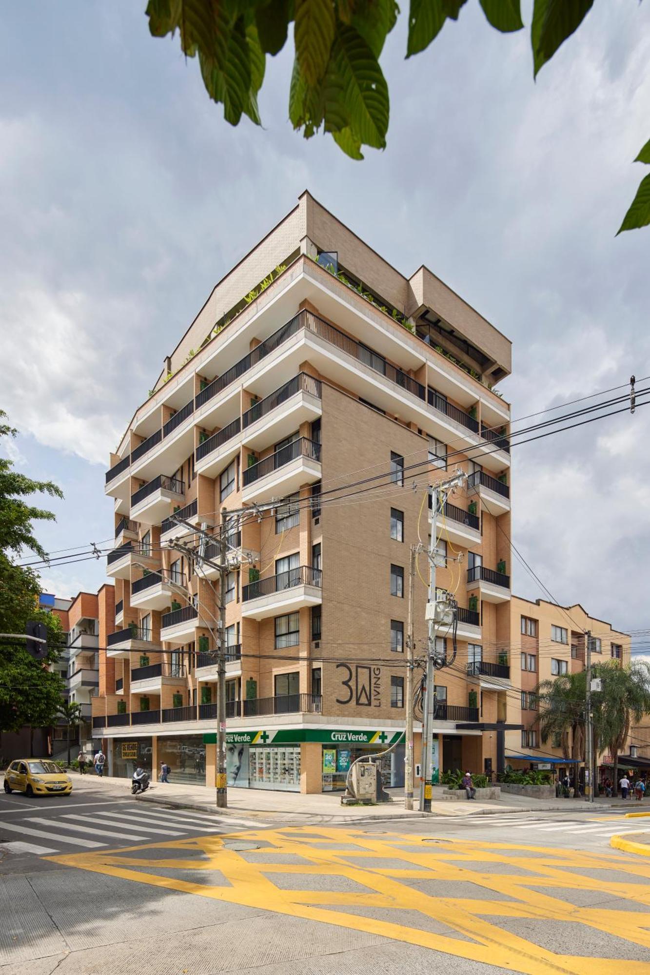 30 Living Suites Medellín Extérieur photo