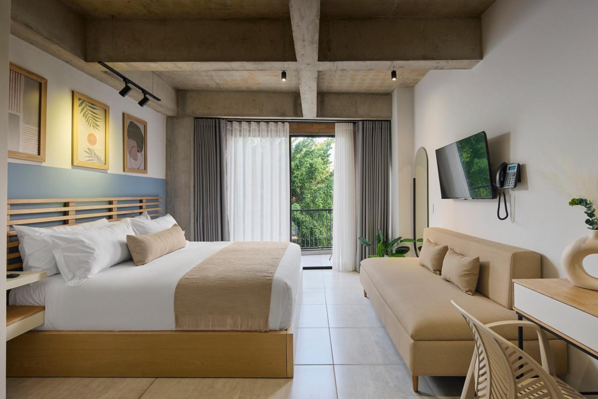 30 Living Suites Medellín Extérieur photo