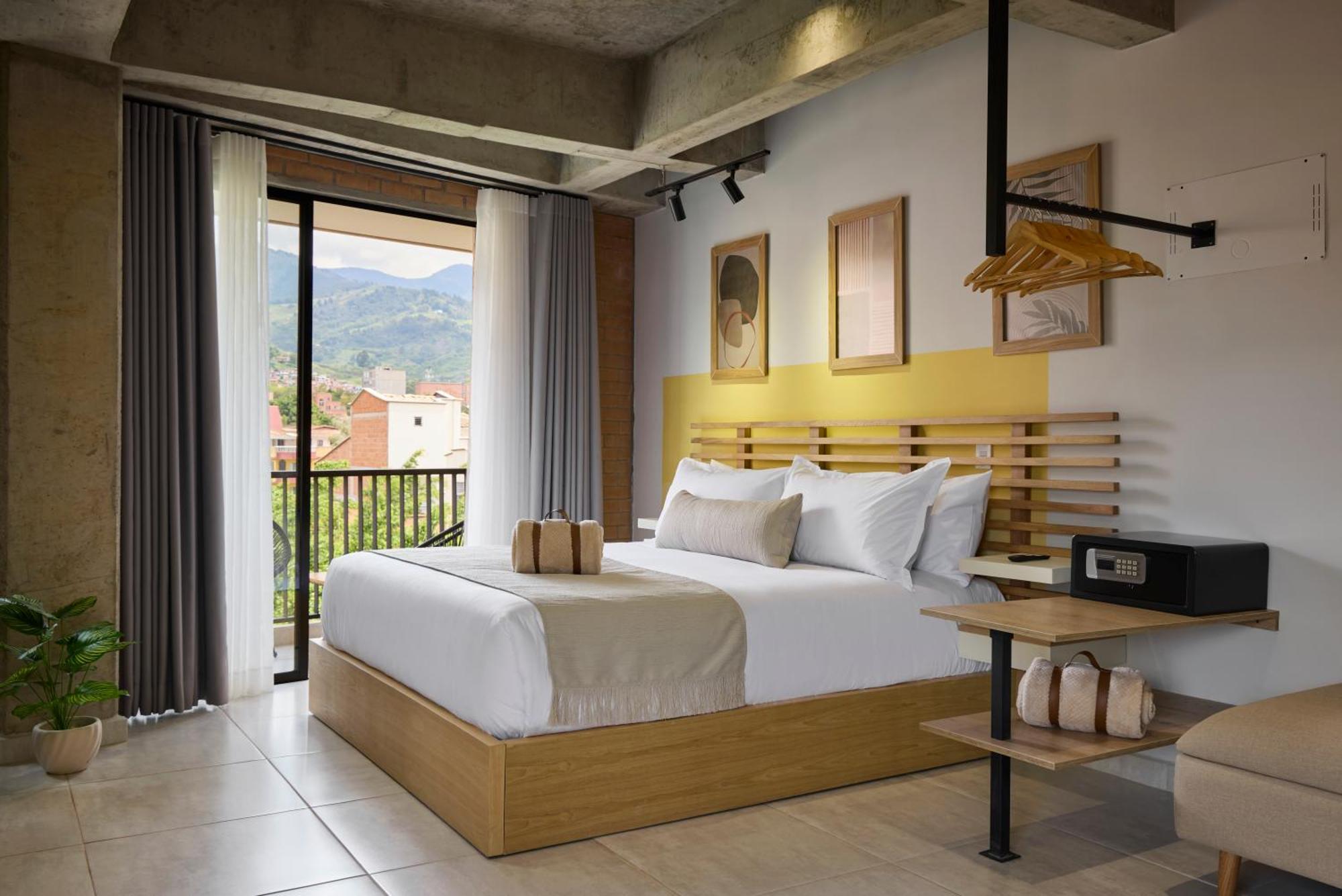 30 Living Suites Medellín Extérieur photo