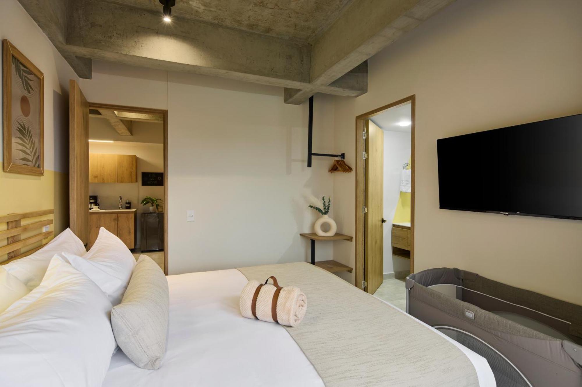 30 Living Suites Medellín Extérieur photo